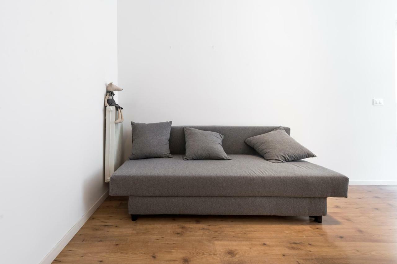 Zara Apartment Тренто Екстериор снимка
